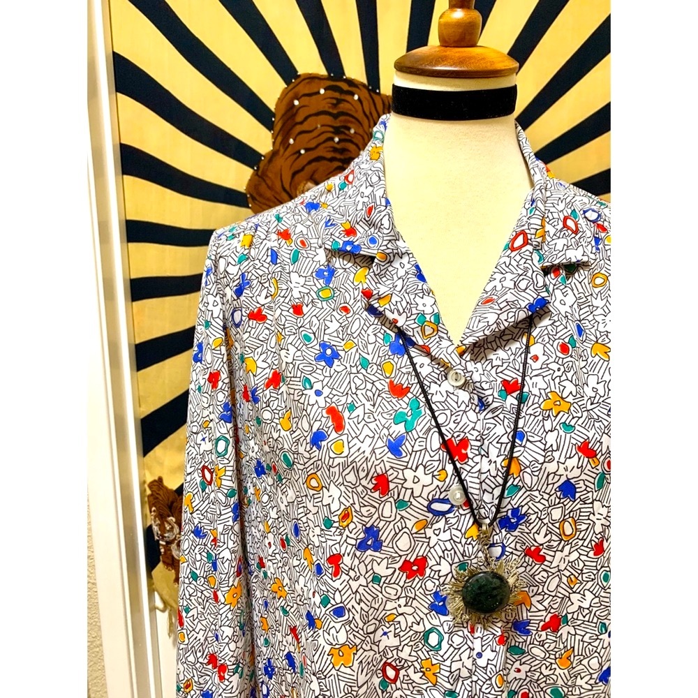 🌈 Beautiful Pop Art Flower Vintage top
